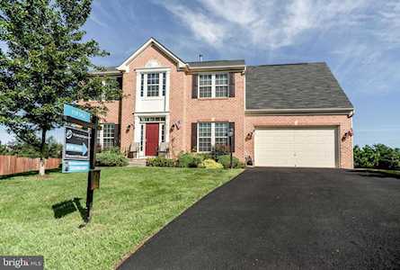 8754 Comfort Ct Bristow, VA 20136