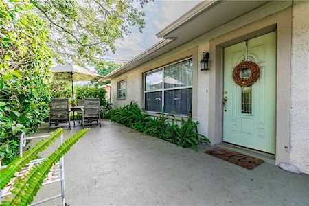 240 Twin Lake Dr Belleair Bluffs, FL 33770