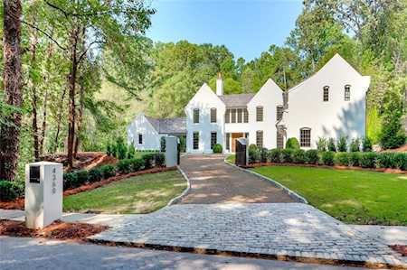 4360 E Conway Dr Atlanta, GA 30327