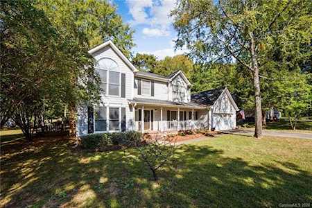 2008 Mill House Ln Matthews, NC 28104