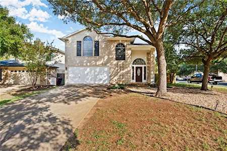 9113 Contessa CT Austin, TX 78749