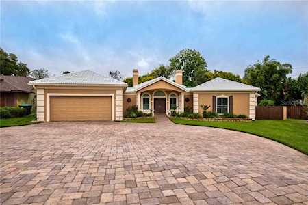 8401 Lyric Ct Orlando, FL 32819