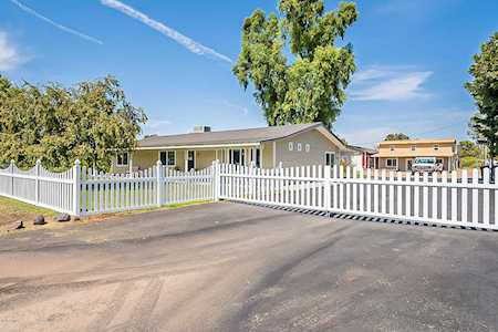 3348 E Redfield Road Gilbert, AZ 85234