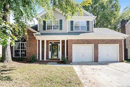 11407 Hunters Landing Dr Charlotte, NC 28273
