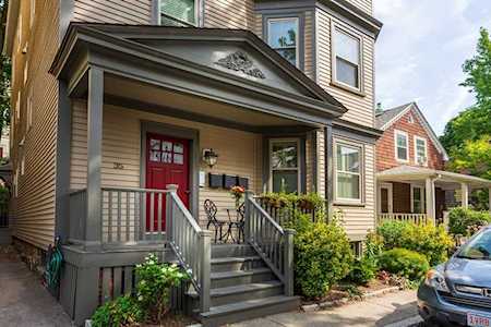 35 White Pl #2 Brookline, MA 02445