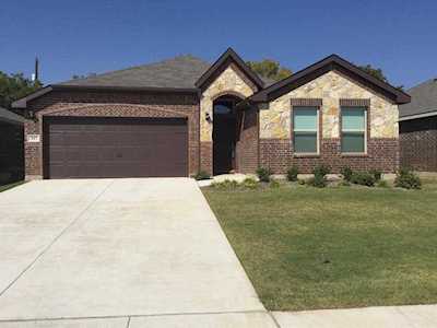 207 High Point Way Justin, TX 76247
