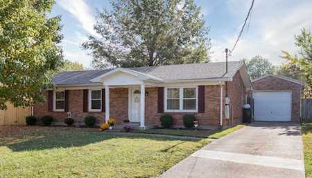 111 Pin Oak Cir Mt Washington, KY 40047