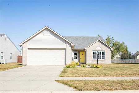1724 Creekside Drive Brownsburg, IN 46112