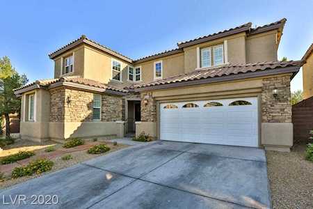 9945 Sharp Ridge Ave Las Vegas, NV 89149