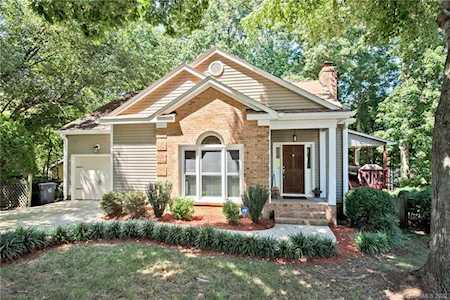 9102 Capsdale Ct Huntersville, NC 28078