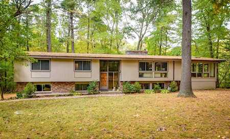 46 Brewster Road Sudbury, MA 01776