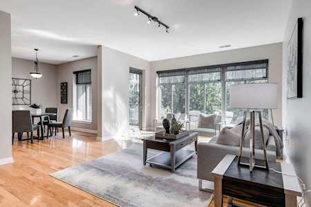 251 Daniel Burnham Square Columbus, OH 43215