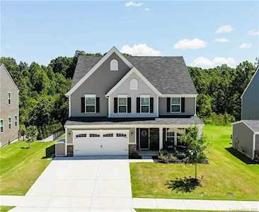 136 Tetcott St Mooresville, NC 28115