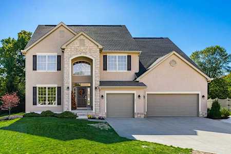 2871 Crosshurst Court Grove City, OH 43123