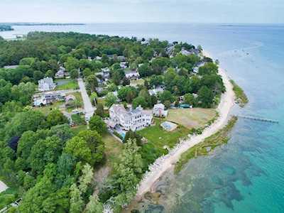 7 Spring Street Duxbury, MA 02332