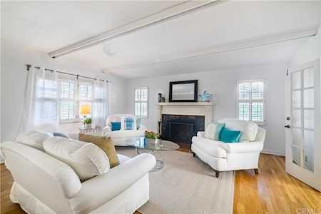 501 36th Pl (Aka 500 Rosecrans Av) Manhattan Beach, CA 90266