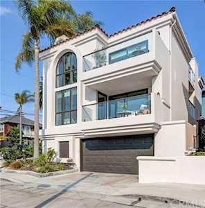 902 6th Street Hermosa Beach, CA 90254