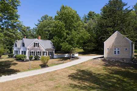 66 Tiffany Rd Norwell, MA 02061
