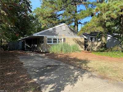 2225 Oak St Virginia Beach, VA 23451
