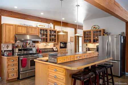 33080 Thoroughbred Trl Oak Creek, CO 80467