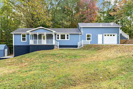 3248 Bell St Ashland City, TN 37015