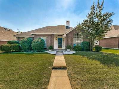 8471 Hidden Spring Drive Frisco, TX 75034
