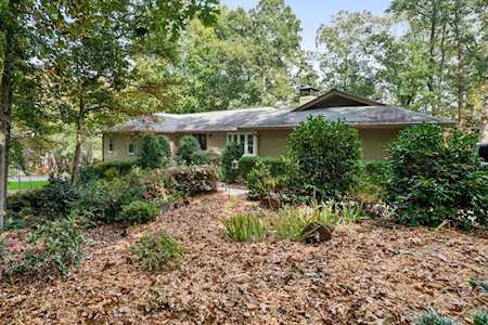 945 Hunterhill Dr Roswell, GA 30075