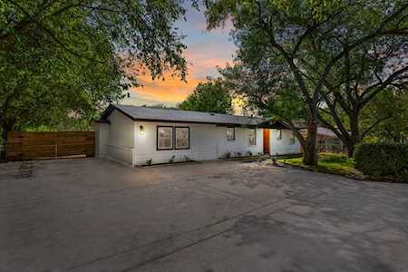 10805 Plains TRL Austin, TX 78758