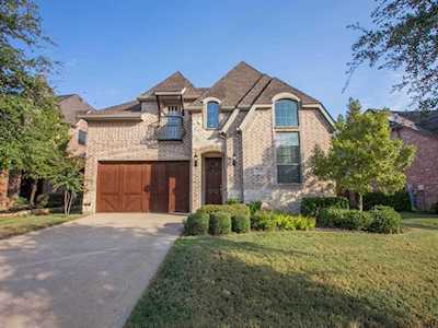 1209 Grant Avenue Lantana, TX 76226