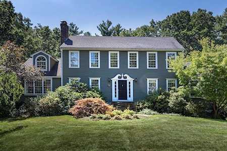 13 Longwood Drive Hopkinton, MA 01748