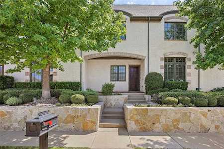 6812 Francesca Lane Plano, TX 75024