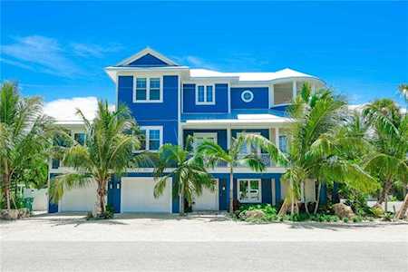 201 Palmetto Ave Anna Maria, FL 34216