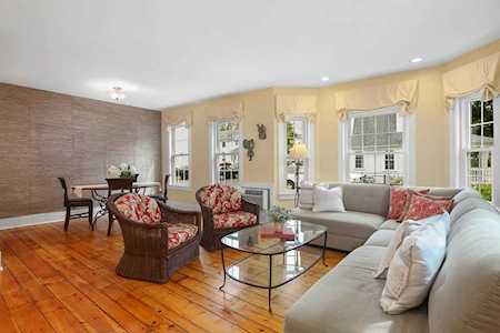 5 Temple Pl #5 Andover, MA 01810