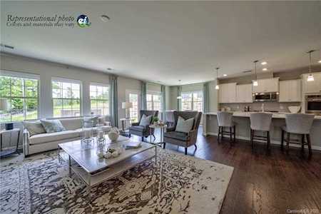 14333 Hugh Dixon Way Huntersville, NC 28078