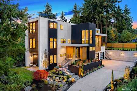 10700 Slater Ave NE Kirkland, WA 98033