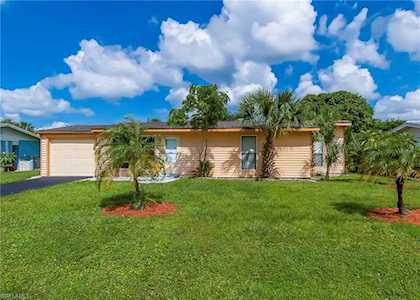 871 Lake Mcgregor Dr Fort Myers, FL 33919