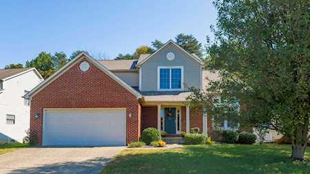 9813 Indian Falls Dr Louisville, KY 40229