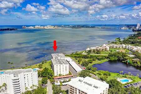 100 Oakmont Ln #712 Belleair, FL 33756