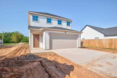 5404 Ashworth Court Granbury, TX 76048