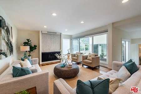 13250 Mindanao Way Marina Del Rey, CA 90292