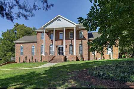 1745 Charity Dr Brentwood, TN 37027