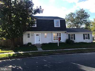 2345 Weymouth Ln Crofton, MD 21114