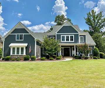 517 Quaker Meadows Ln Fort Mill, SC 29715