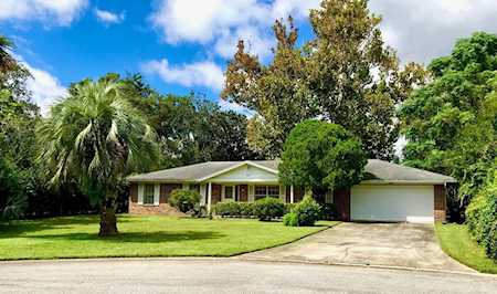 807 Davis St Neptune Beach, FL 32266