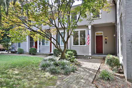 412 Pine St #3 Louisville, KY 40206