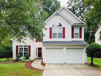 7606 Summerchase Trl Huntersville, NC 28078