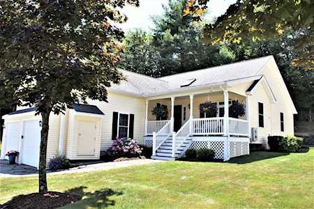115 Country Squire Rd #115 Uxbridge, MA 01569