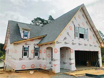 155 Little Indian Loop Mooresville, NC 28117