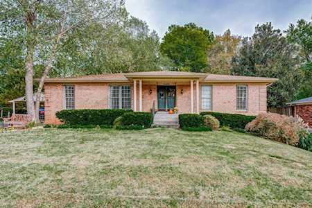 4009 Stony Brook Dr Louisville, KY 40299