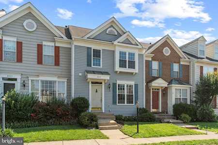 8859 Moat Crossing Place Bristow, VA 20136